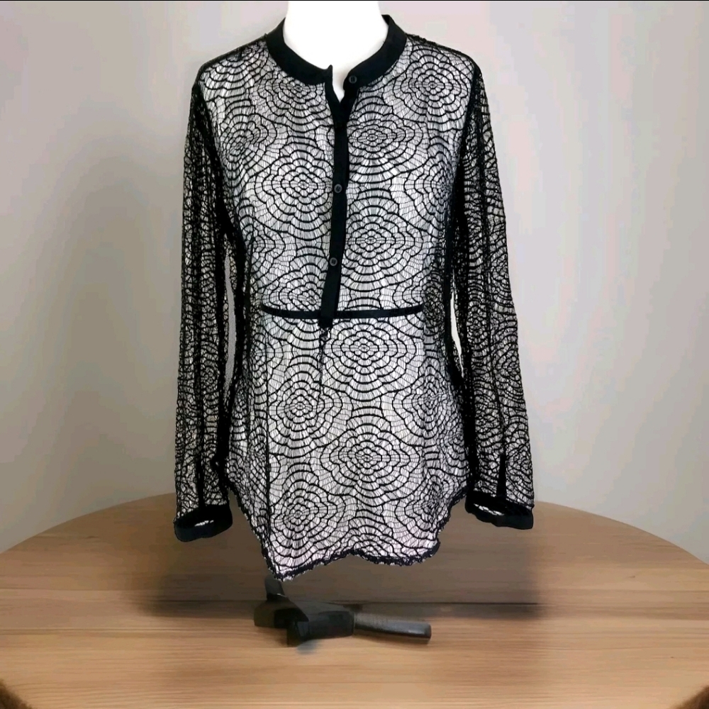 NWT PJK Patterson J Kincaid Women's Henley Lace Top Black Size Large